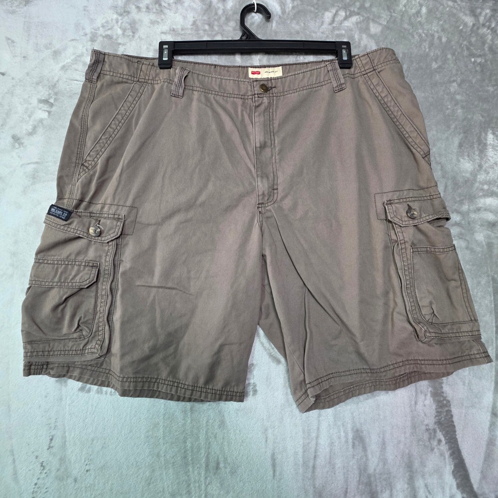 Wrangler Mens Relaxed Fit Cargo Shorts Brown Cotton Size 44 WLT CARW307